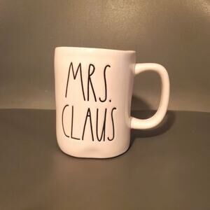 Mrs. Claus mug by Rae Dunn. Preowned